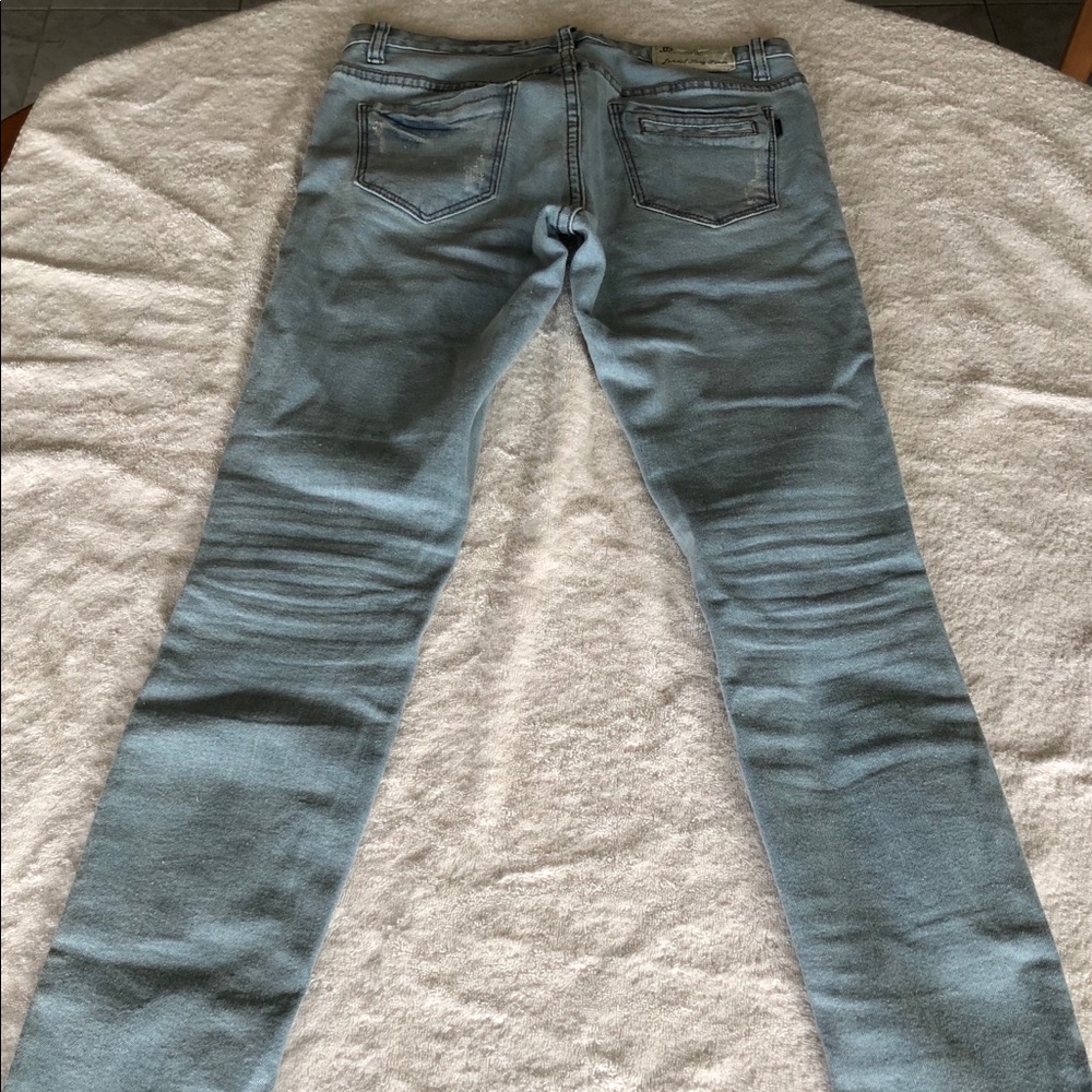 Jeans - Picture 2 of 8